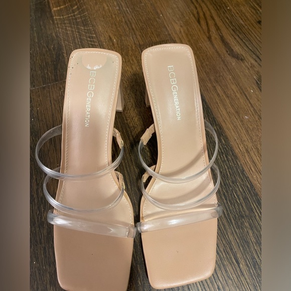 BCBG Clear Heels - Brand New - Picture 2 of 3